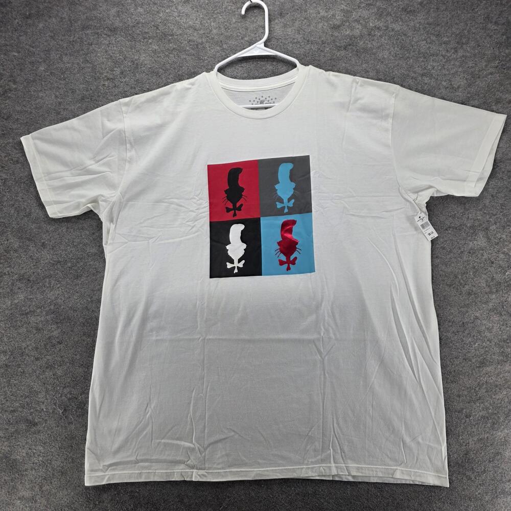 Universal Studios Shirt Mens 3XL White Short Sleeve Crewneck Cat In Hat Graphic
